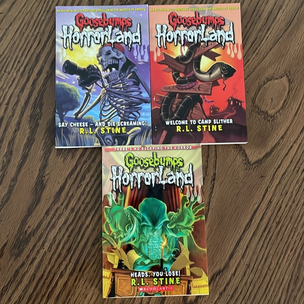 6 Goosebumps Horrorland paperback books - Picture 2 of 4